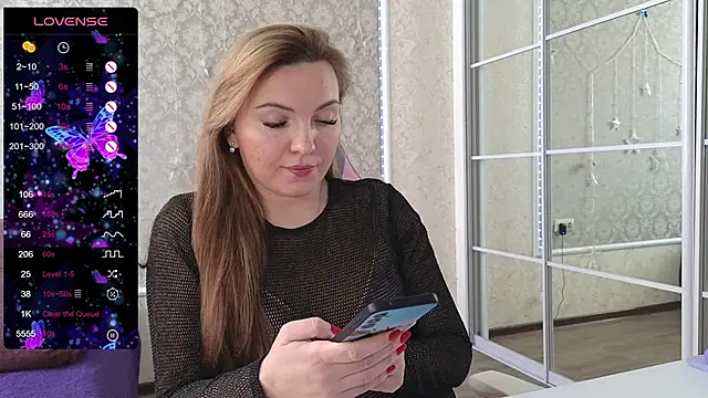 Snapshot of -DIVORA- chatting on February 2025 09:29:02 AM -DIVORA- online show from February 2025 09:29:02 AM