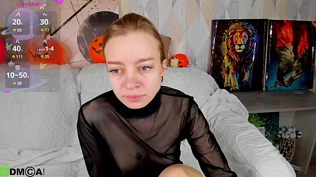 Michelle Blond online show from October 2025 07:30:02 AM