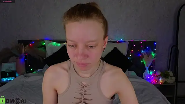 Michelle Blond online show from May 2026 01:12:02 AM
