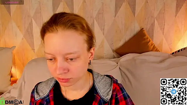 Michelle Blond online show from May 2026 01:02:01 AM