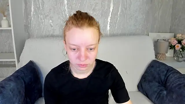 Michelle Blond online show from March 2026 07:37:01 AM