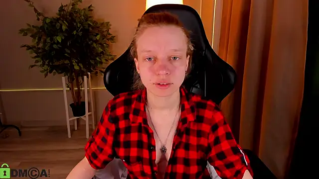 Michelle Blond online show from March 2026 07:21:01 AM