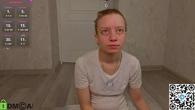Michelle Blond online show from April 2026 01:42:02 AM
