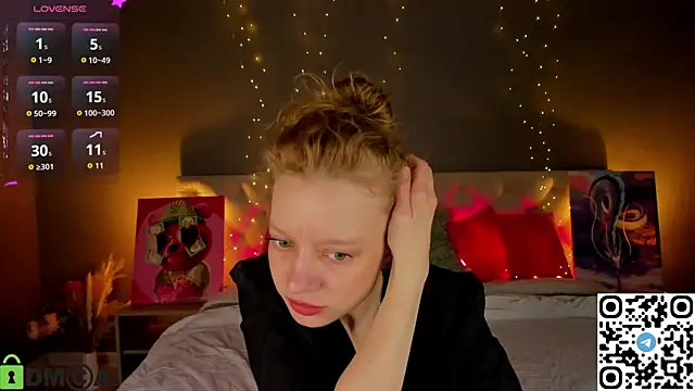 Michelle Blond online show from March 2026 08:26:33 AM