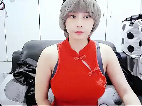 yourz tw online show from December 2025 09:31:01 PM