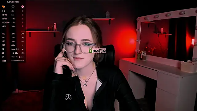 Snapshot of luna_berryy chatting on March 2025 12:36:01 AM luna berryy online show from March 2025 12:36:01 AM