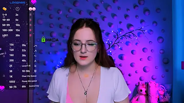 luna berryy online show from December 2025 08:22:01 PM