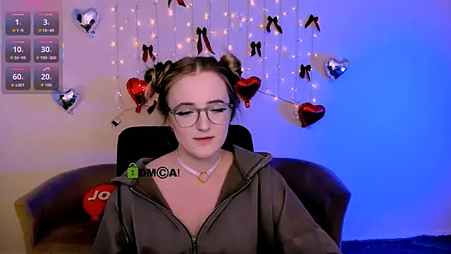 luna berryy online show from February 2026 08:22:02 PM