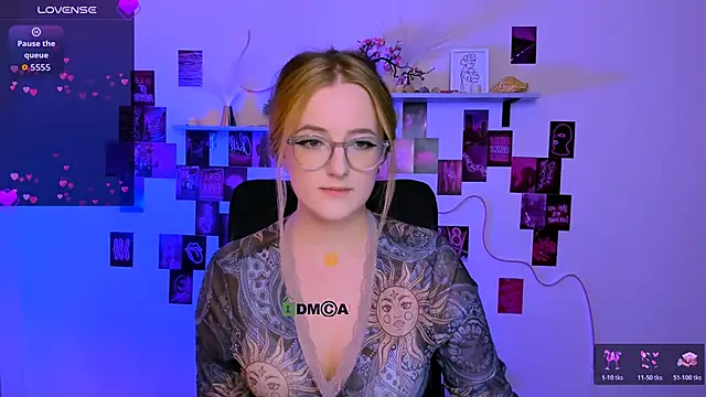 luna berryy online show from February 2026 09:36:01 PM