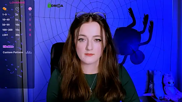 luna berryy online show from October 2025 08:41:01 PM