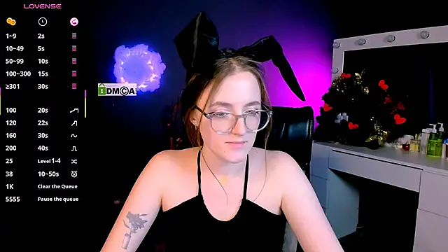 Snapshot of luna_berryy chatting on February 2025 02:39:02 AM luna berryy online show from February 2025 02:39:02 AM