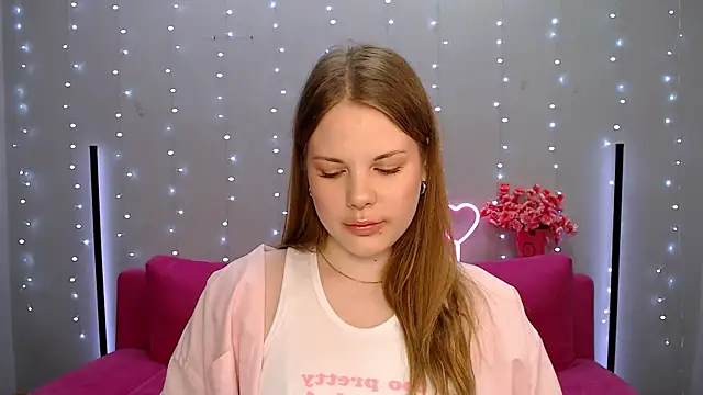 holy kitty online show from March 2025 06:19:02 AM