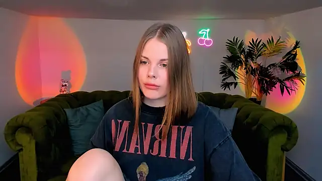 holy kitty online show from September 2025 09:13:01 AM