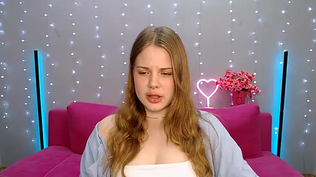 holy kitty online show from February 2025 09:33:02 AM
