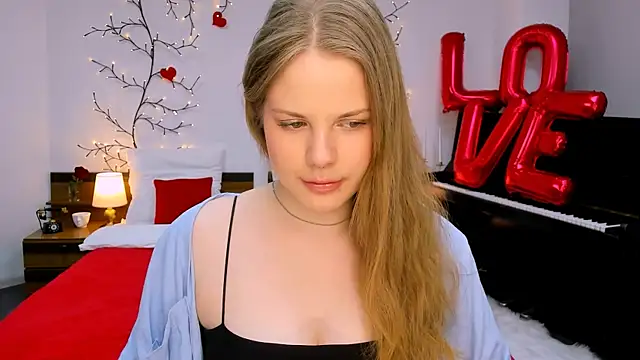 holy kitty online show from February 2025 05:13:02 PM