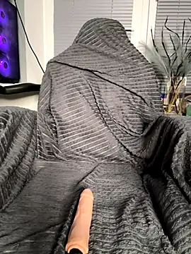 Miss chiks online show from December 2025 07:04:01 PM