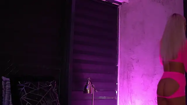 Snapshot of Candy_Ivy chatting on November 2025 05:50:01 PM Candy Ivy online show from November 2025 05:50:01 PM