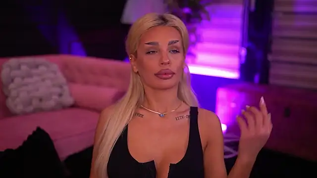 Candy Ivy online show from February 2026 06:21:01 PM