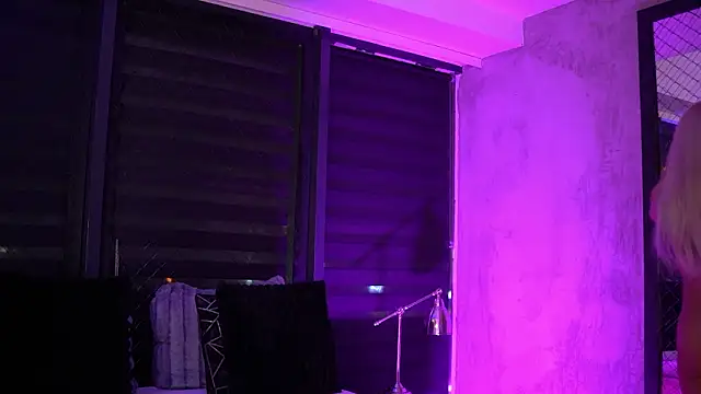 Candy Ivy online show from February 2026 06:06:02 PM