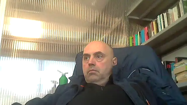 pantomax online show from April 2026 11:16:01 AM