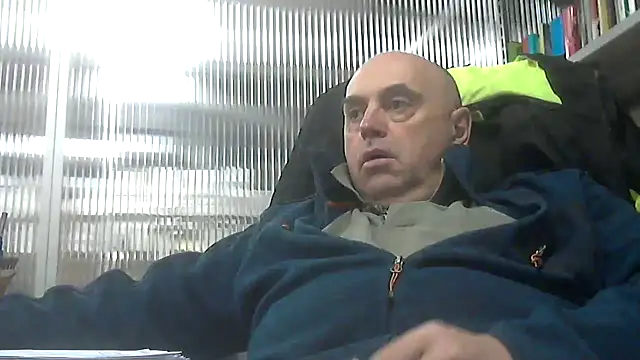 pantomax online show from April 2026 12:37:01 AM