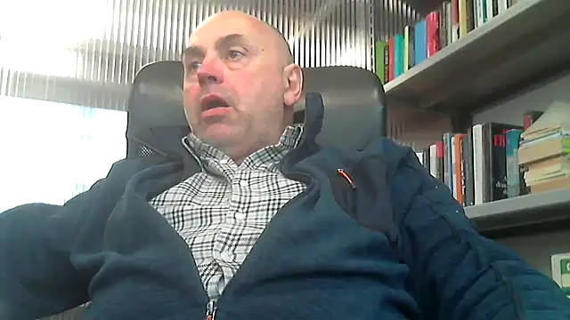 pantomax online show from February 2026 01:06:02 PM