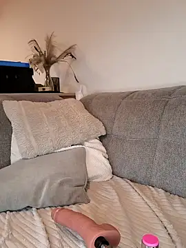 Secret couple  online show from October 2025 05:53:02 AM