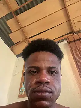 Snapshot of ElNegroRony chatting on February 2025 10:48:02 PM ElNegroRony online show from February 2025 10:48:02 PM