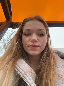 Snapshot of KitteCat chatting on October 2025 12:49:02 PM KitteCat online show from October 2025 12:49:02 PM