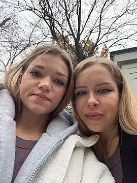 Snapshot of KitteCat chatting on October 2025 10:36:02 AM KitteCat online show from October 2025 10:36:02 AM