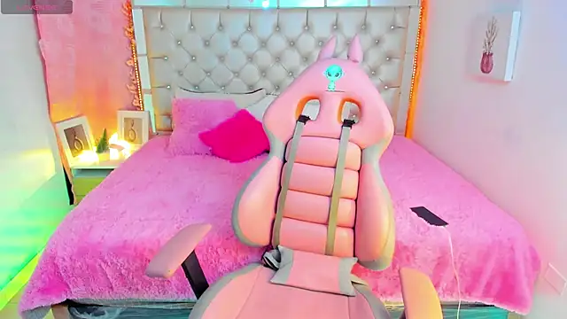 zack  27 online show from January 2025 08:58:02 PM