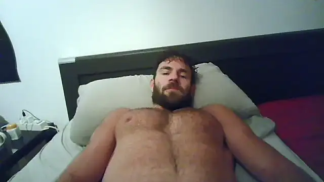 alpha-hunk online show from October 2025 08:09:02 PM