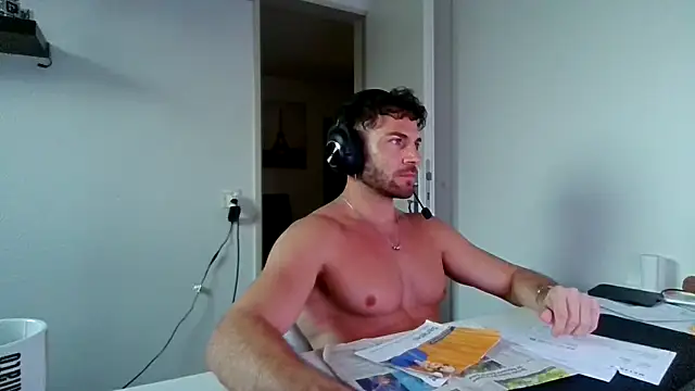 alpha-hunk online show from March 2026 04:57:01 PM