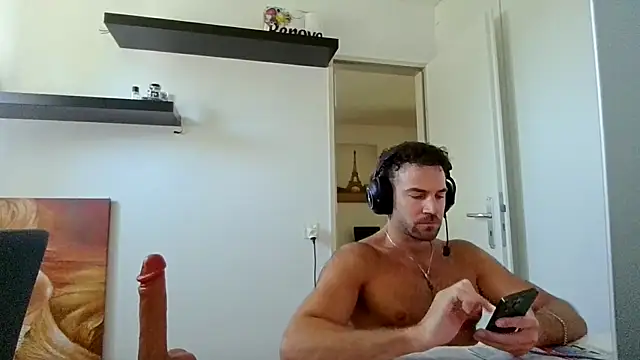 alpha-hunk online show from May 2026 09:29:02 AM