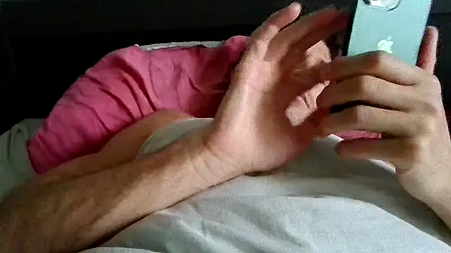 alpha-hunk online show from November 2025 09:02:01 AM