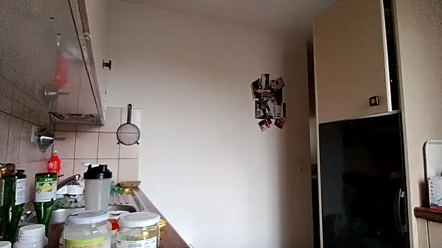 alpha-hunk online show from September 2025 07:03:01 AM