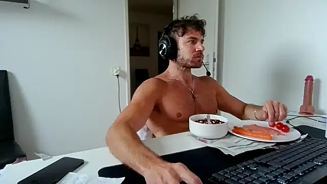 alpha-hunk online show from May 2026 10:08:01 AM