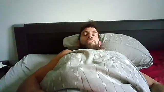 alpha-hunk online show from October 2025 07:32:02 AM