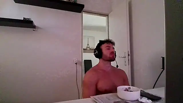 alpha-hunk online show from July 2026 10:38:01 AM