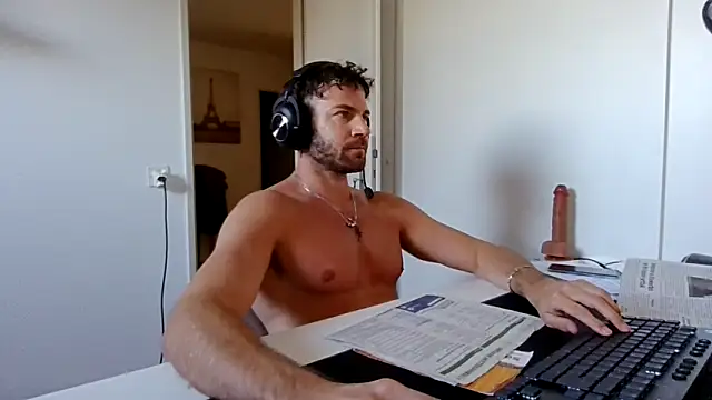 alpha-hunk online show from March 2026 01:48:02 PM