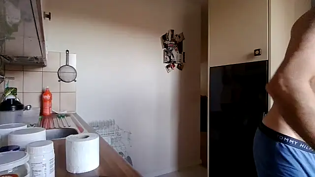 alpha-hunk online show from October 2025 12:02:01 PM