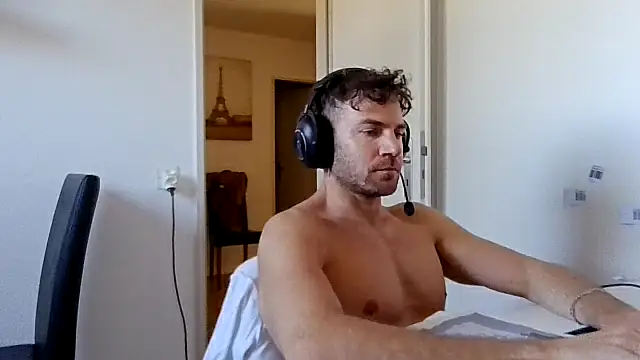 alpha-hunk online show from April 2026 11:56:02 AM