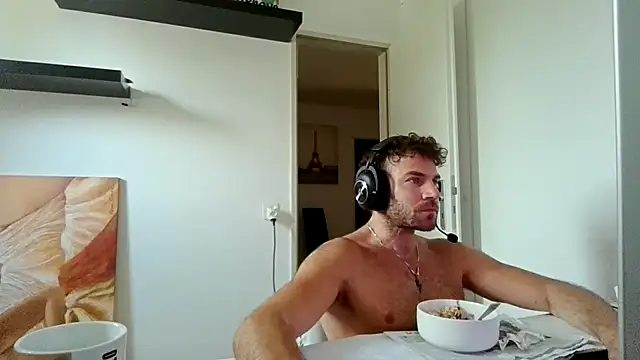 alpha-hunk online show from June 2026 10:37:01 AM