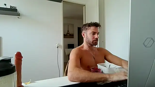 alpha-hunk online show from May 2026 08:20:02 AM