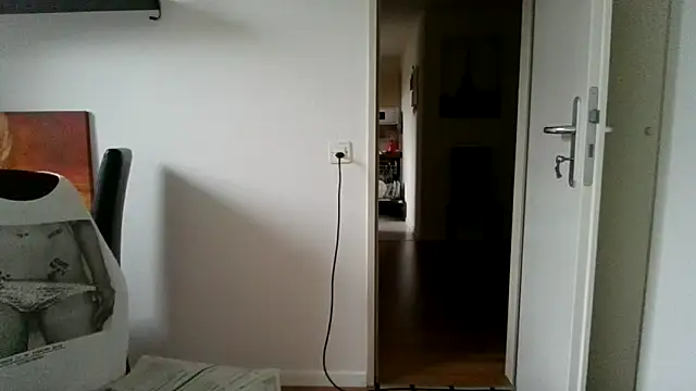 alpha-hunk online show from September 2025 07:15:02 AM