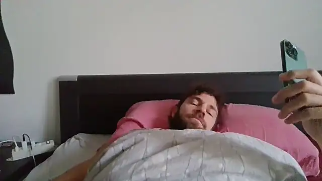 alpha-hunk online show from October 2025 07:40:01 AM