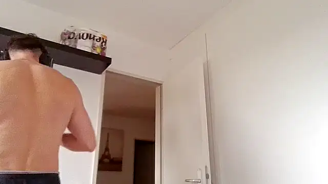 alpha-hunk online show from April 2026 12:10:01 PM