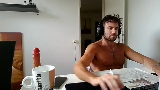 alpha-hunk online show from May 2026 08:32:01 AM