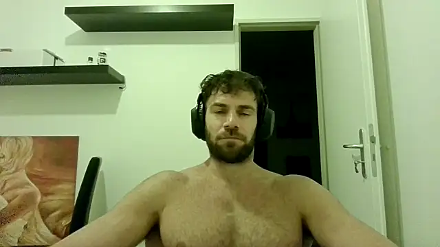 alpha-hunk online show from September 2025 07:21:02 PM
