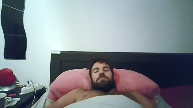 alpha-hunk online show from October 2025 09:26:02 PM